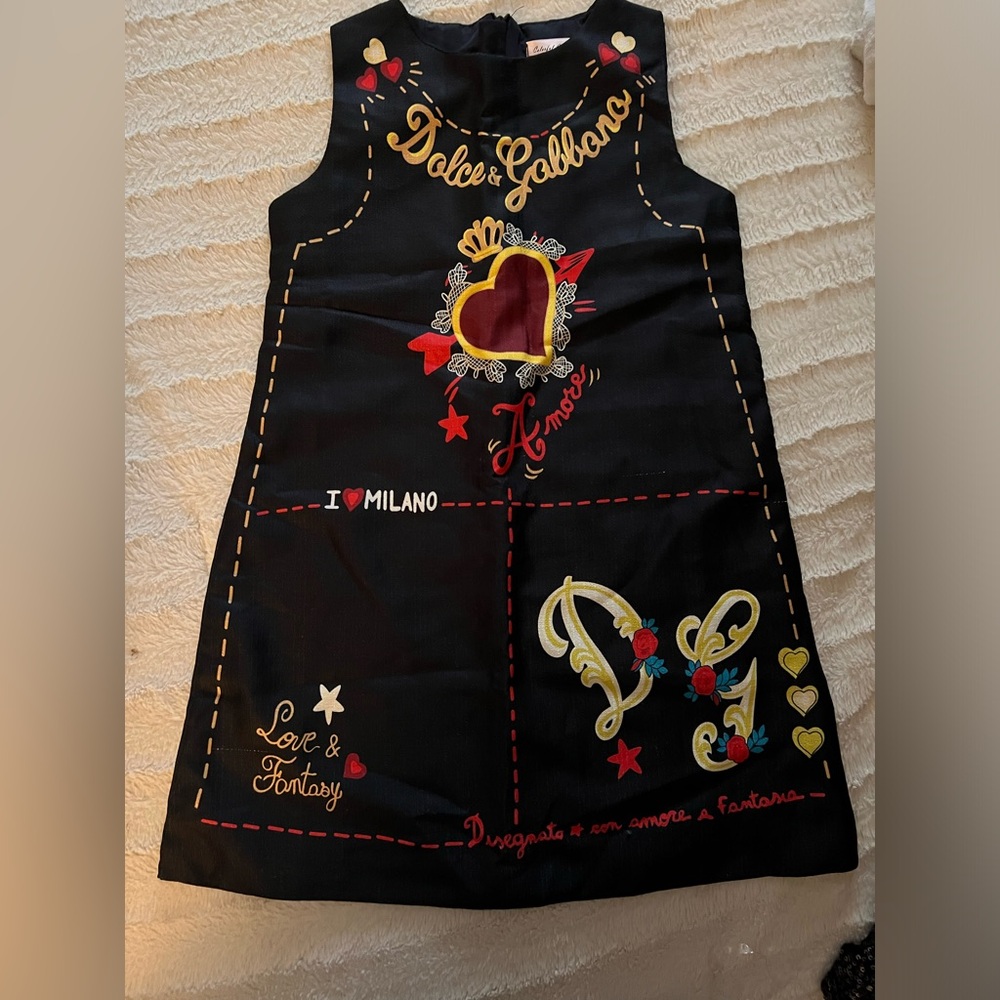 Dolce gabbana kids cute dress size 5-6